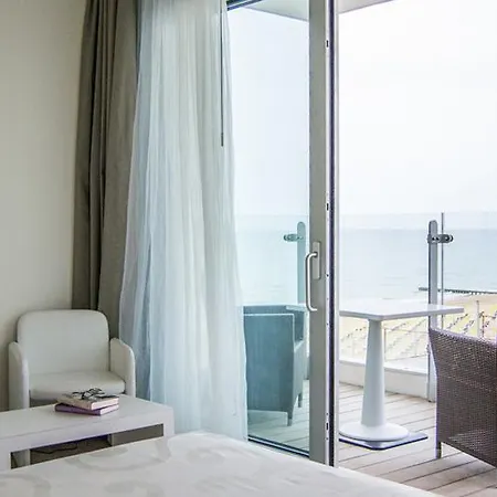 Atlantico 4*