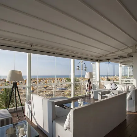 Отель Atlantico 4*