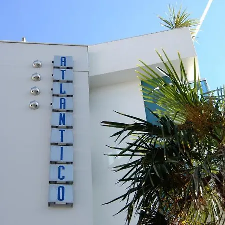 Отель Atlantico