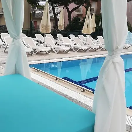 Отель Atlantico 4*
